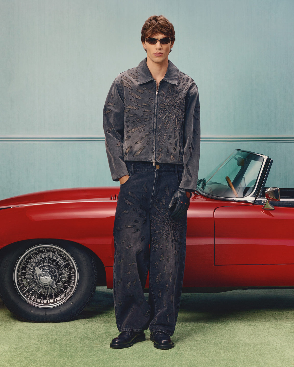 SMASHED LEATHER GLASS JEANS
